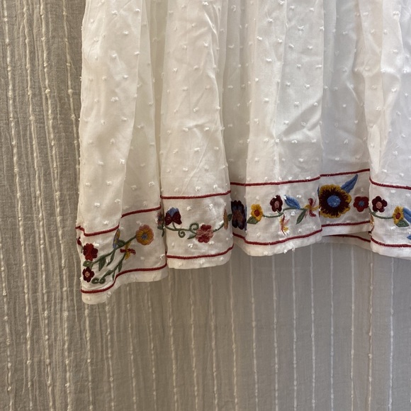 Stevie Hender White Dress with flower detailing, Size L - Picture 4 of 8